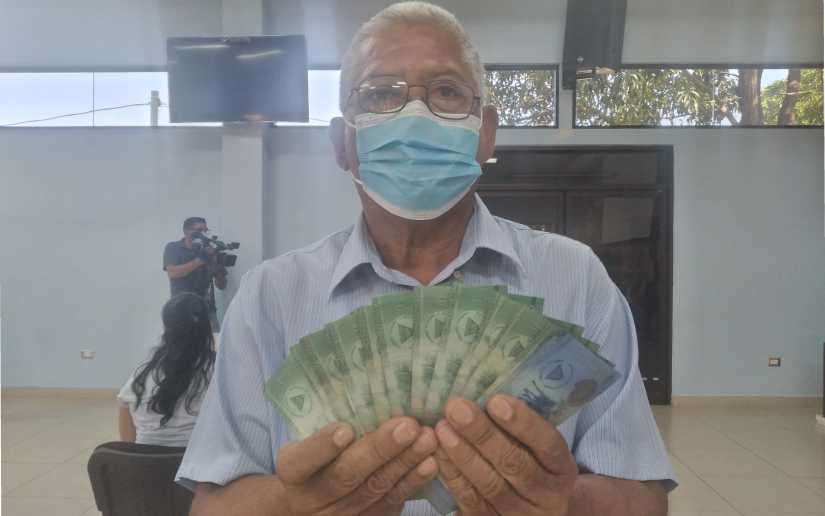 PAGO
